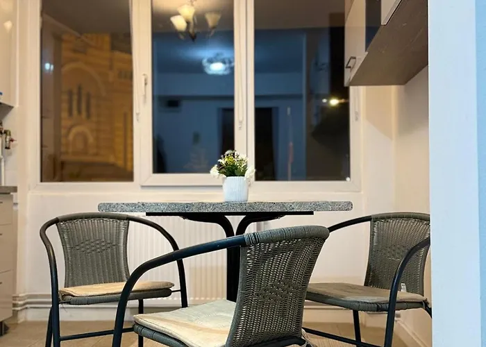 Apartment Piata Victoriei *