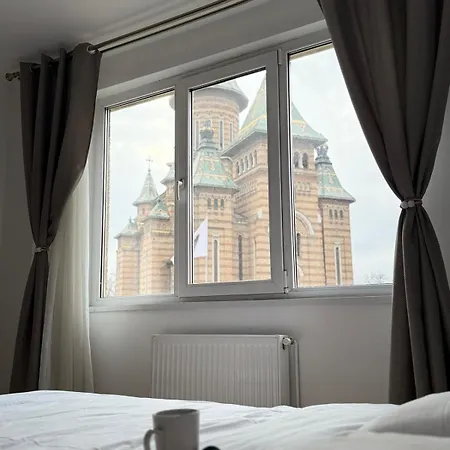 Piata Victoriei Apartment